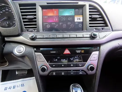 Hyundai Avante 2017, 62053 км, за 8500000 KRW - фото 7