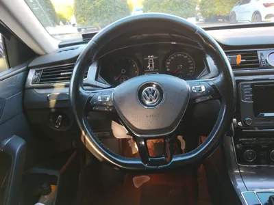 Volkswagen Passat 2016, 136800 км, за 41073.33 CNY - фото 11