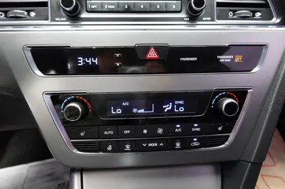 Hyundai Sonata 2016, 73000 км, за 9600000 KRW - фото 10