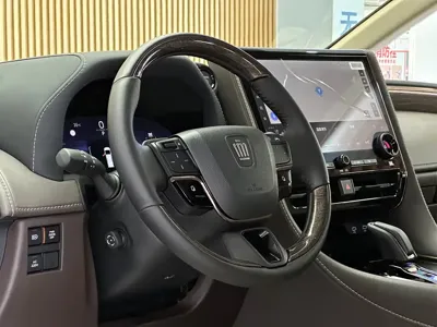 Toyota Vellfire 2025, 3000 км, за 848000 CNY - фото 9