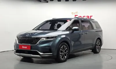 Kia Canival · 2021 год