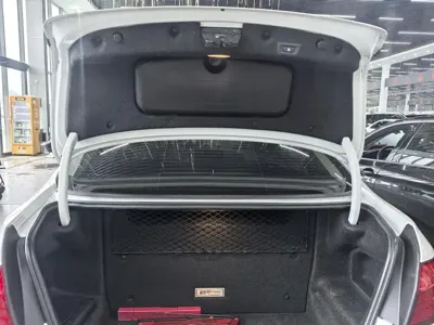 BMW 5 Series New Energy 2016, 57000 км, за 75000 CNY - фото 17