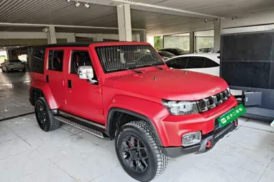BAIC Off-Road BJ40 2023, 22599 км, за 135184.42 CNY - фото 3