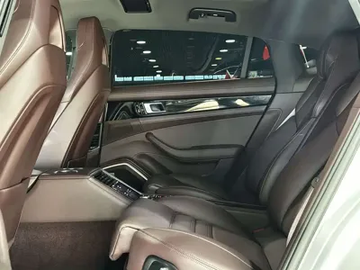 Porsche Panamera 2022, 40000 км, за 718000 CNY - фото 19
