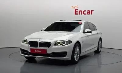 BMW 5-Series · 2015 год