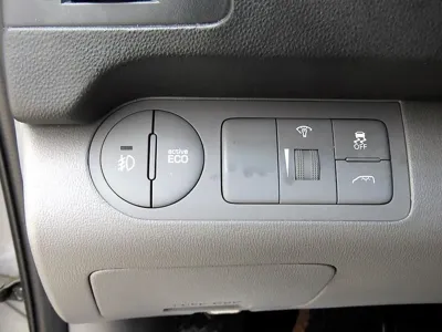 Hyundai Starex 2018, 143028 км, за 9700000 KRW - фото 12