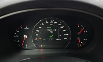 Kia Sorento 2015, 173925 км, за 10500000 KRW - фото 8
