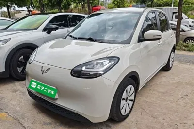 Wuling Bingo 2023, 41600 км, за 47843.23 CNY - фото 1