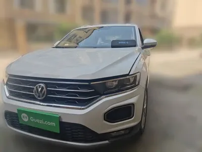 Volkswagen T-Roc 2020, 98000 км, за 54400 CNY