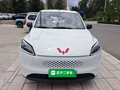 Wuling Hongguang EV 2025, 200 км, за 50800 CNY - фото 3
