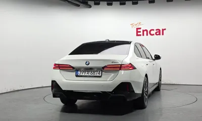 BMW 5-Series 2025, 5463 км, за 68000000 KRW