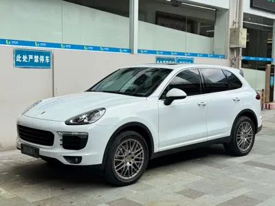 Porsche Cayenne · 2016 год