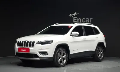 Jeep Cherokee · 2020 год