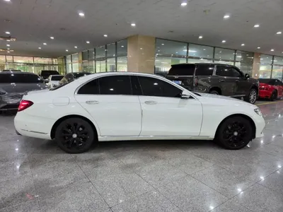 Mercedes-Benz E-Class 2017, 98909 км, за 21500000 KRW - фото 5