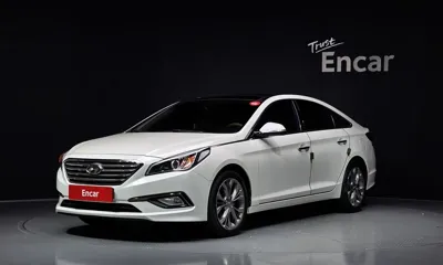 Hyundai Sonata · 2015 год