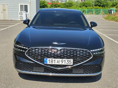 Genesis G90 · 2023 год
