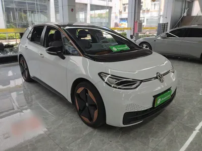 Volkswagen ID.3 2021, 61400 км, за 92248.44 CNY