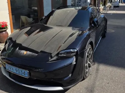 Porsche Taycan 2024, 37000 км, за 131000000 KRW