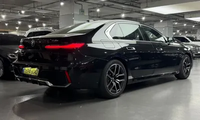 BMW 7-Series 2025, 9039 км, за 125000000 KRW