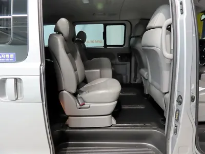 Hyundai Starex 2017, 122769 км, за 12800000 KRW - фото 10