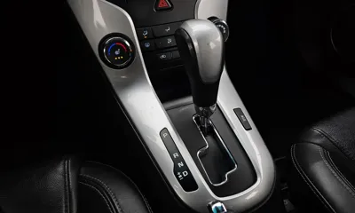 ChevroletGMDaewoo Cruze 2014, 117014 км, за 2900000 KRW - фото 9