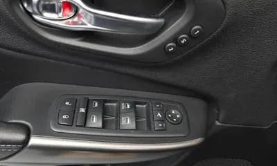 Jeep Cherokee 2020, 67400 км, за 16190000 KRW - фото 28