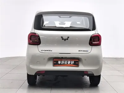 Wuling MINIEV 2024, 5100 км, за 35800 CNY