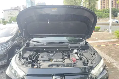 Toyota RAV4 2023, 27500 км, за 126884.1 CNY - фото 30