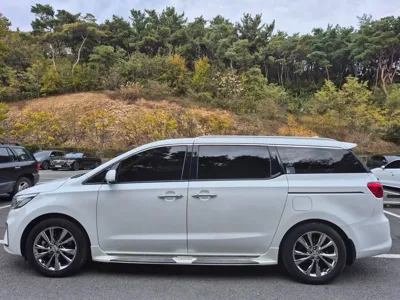 Kia Canival 2019, 91217 км, за 17990000 KRW - фото 7