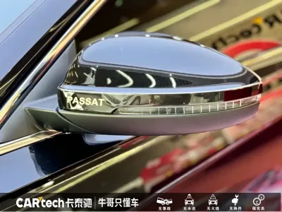 Volkswagen Passat 2024, 30000 км, за 117800 CNY