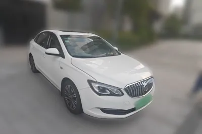 Buick GT 2016, 141700 км, за 26804.39 CNY