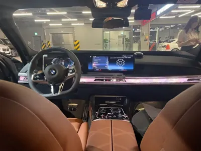 BMW 7-Series 2023, 83000 км, за 73510000 KRW - фото 9