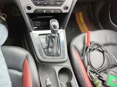 Hyundai Elantra 2018, 100200 км, за 33500 CNY - фото 14