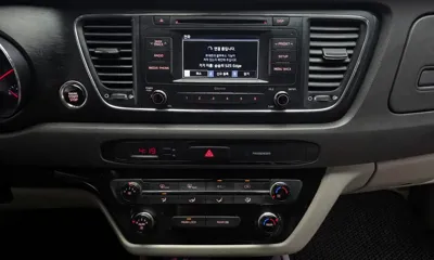 Kia Canival 2017, 170629 км, за 5900000 KRW - фото 14