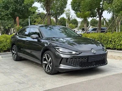 Volkswagen Lamando 2023, 32000 км, за 135800 CNY