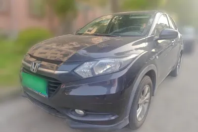 Honda Vezel · 2015 год