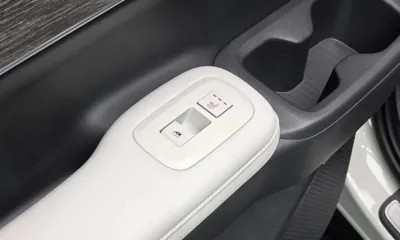 Hyundai Santafe 2024, 6004 км, за 36900000 KRW - фото 30