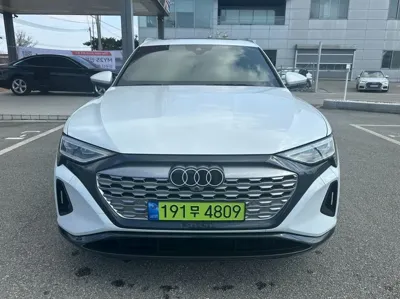 Audi Q8 e-tron 2024, 23000 км, за 78000000 KRW - фото 3