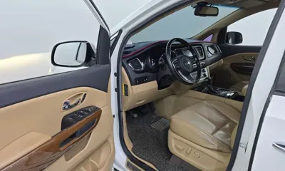 Kia Canival 2016, 129905 км, за 16400000 KRW - фото 10