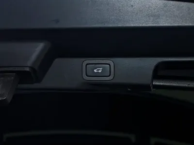 Land Rover Sport 2018, 88000 км, за 298000 CNY - фото 11
