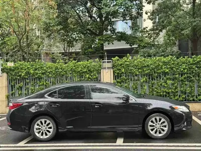Lexus ES 2014, 250000 км, за 71800 CNY - фото 4
