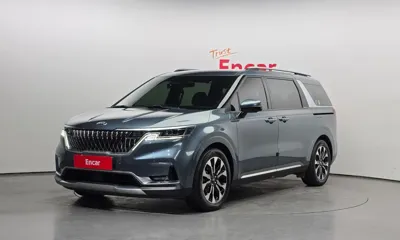 Kia Canival · 2021 год