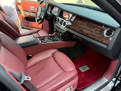 Rolls-Royce Ghost 2019, 38000 км, за 2290000 CNY - фото 11