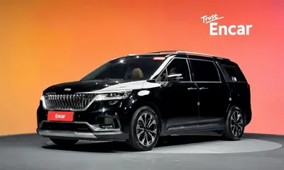 Kia Canival · 2021 год