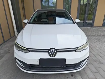 Volkswagen Golf 2021, 77600 км, за 81199 CNY