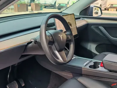 Tesla Model Y 2022, 80000 км, за 148000 CNY - фото 13