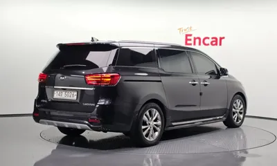 Kia Canival 2019, 128969 км, за 15900000 KRW - фото 2
