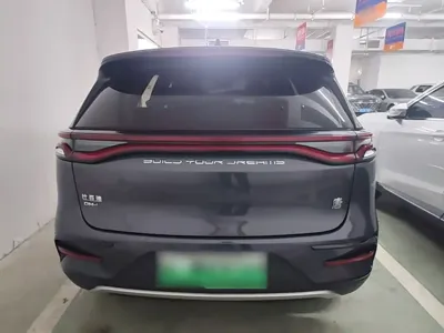BYD Tang New Energy 2023, 36100 км, за 104800 CNY - фото 6