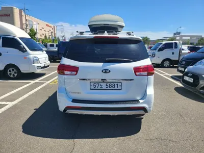 Kia Canival 2016, 156159 км, за 10500000 KRW - фото 4