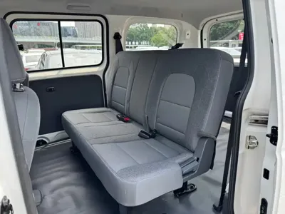 Wuling Rongguang EV 2026, 8800 км, за 56800 CNY - фото 8